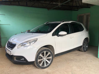 Peugeot 2008, 2013