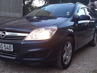 Opel Astra foto 4