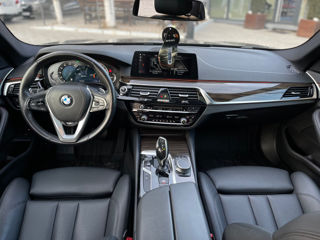 BMW 5 Series foto 12