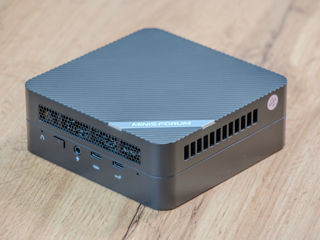 MiniPC MinisForum UM773 Lite/ Ryzen 7 6800H/ 16Gb Ram/ 256Gb SSD/ WIFI!! foto 3