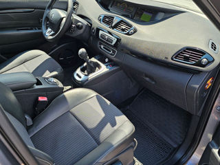 Renault Grand Scenic foto 7