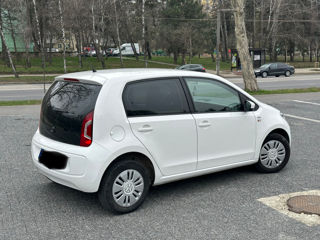 Volkswagen up! foto 4