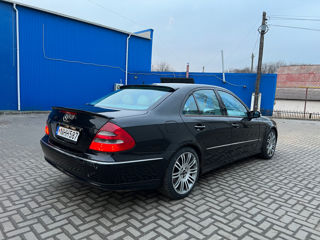 Mercedes E-Class foto 9