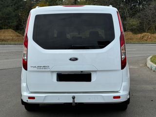 Ford Tourneo Connect foto 7