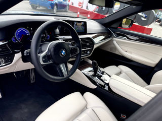 BMW 5 Series foto 13