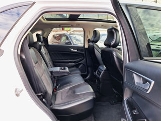 Ford Edge foto 13