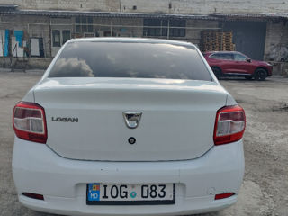 Dacia Logan foto 2