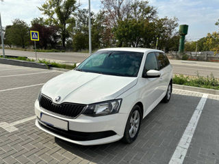 Skoda Fabia foto 2