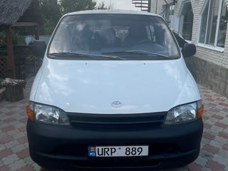 Toyota Hiace, 1996 г.
