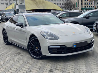Porsche Panamera foto 3