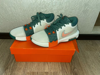 Nike shoes foto 3