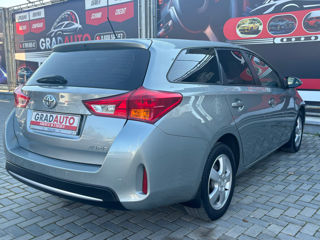 Toyota Auris foto 3