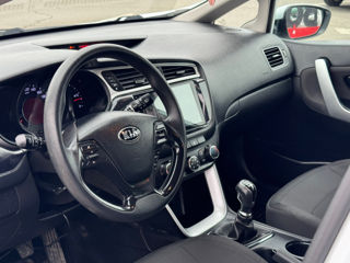 KIA Ceed foto 10