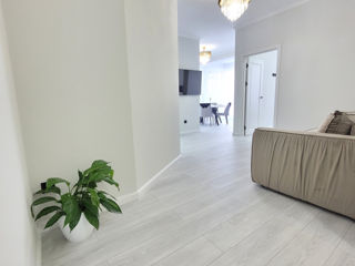 Apartament cu 2 camere, 68 m², Poșta Veche, Chișinău foto 2