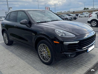 Porsche Cayenne foto 2