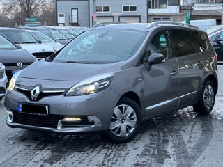 Renault Grand Scenic foto 1