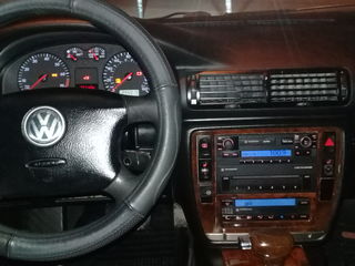 Volkswagen Passat foto 7