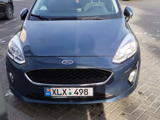 Ford Fiesta foto 3