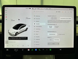 Tesla Model 3 foto 8