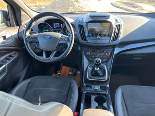 Ford Kuga foto 5