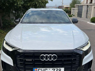 Audi Q8 foto 7