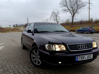 Audi A6 foto 2