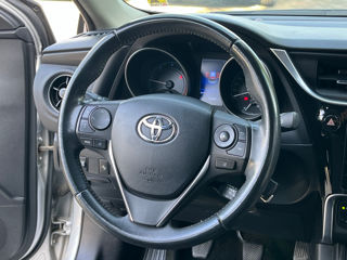 Toyota Auris foto 11