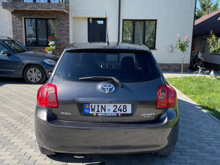 Toyota Auris foto 4