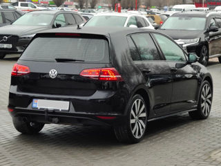 Volkswagen Golf foto 5