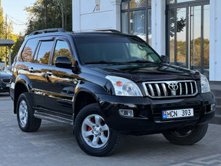 Toyota Land Cruiser Prado foto 1