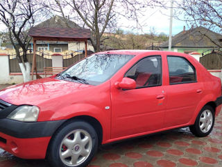 Dacia Logan foto 9