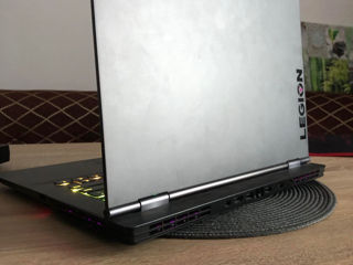 Lenovo Legion Y740 foto 6