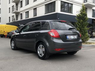 KIA Ceed foto 4