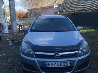 Opel Astra foto 4