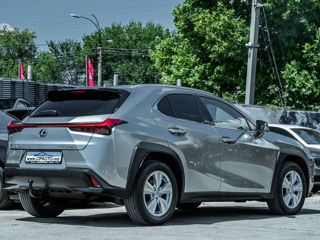 Lexus UX foto 5