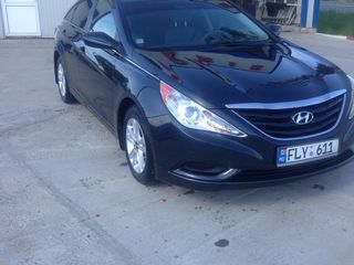 Hyundai Elantra foto 9