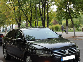 Volkswagen Passat foto 4