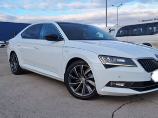 Skoda Superb foto 6