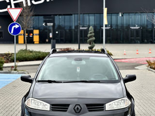 Renault Megane foto 3