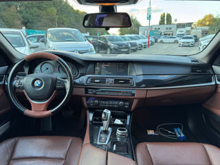 BMW 5 Series foto 9