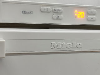 Морозильник Miele foto 5