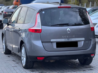 Renault Grand Scenic foto 4