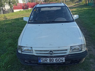 Opel Astra foto 2