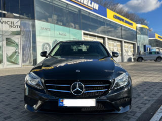 Mercedes C-Class foto 3