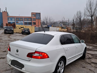 Skoda Superb foto 10