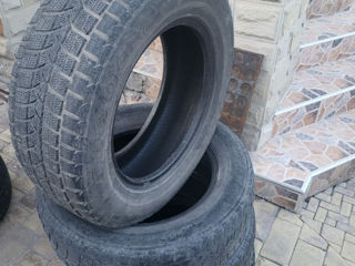 215/65 r16 98T foto 1