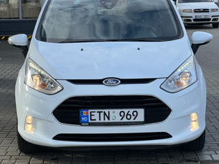 Ford B-Max foto 9