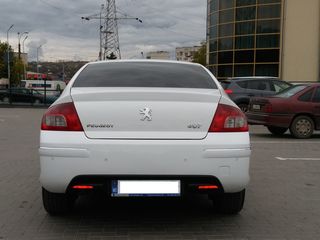 Peugeot 407 foto 4