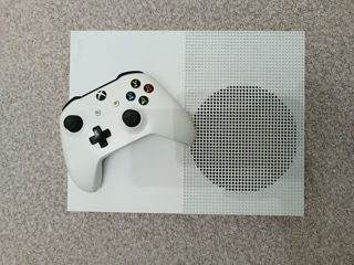 Vînd Xbox One S în stare perfectă! foto 2