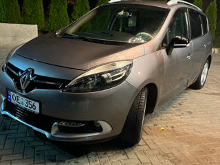 Renault Grand Scenic foto 4